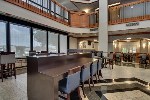 Drury Inn & Suites San Antonio Northwest Medical Center - image 10