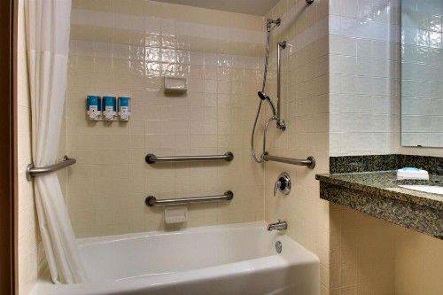 Drury Inn & Suites San Antonio Northwest Medical Center - image 48
