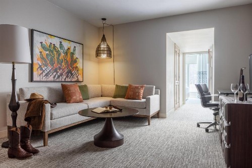 Hotel Contessa -Suites on the Riverwalk