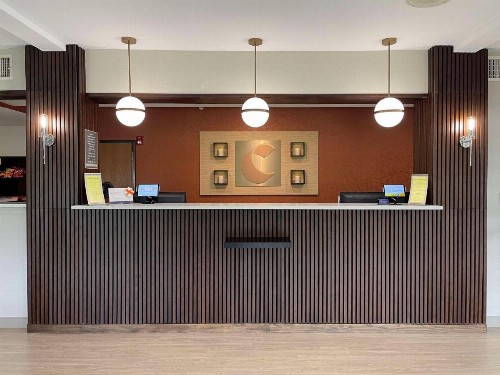 Comfort Suites Sea World/ Lackland - image 23