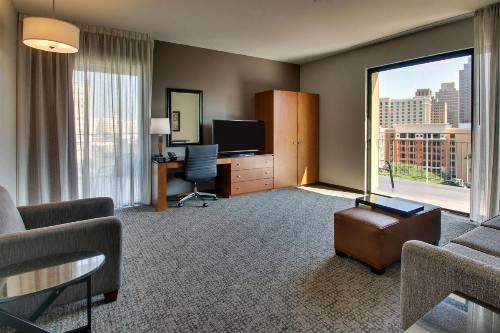 Drury Plaza Hotel San Antonio Riverwalk - image 17