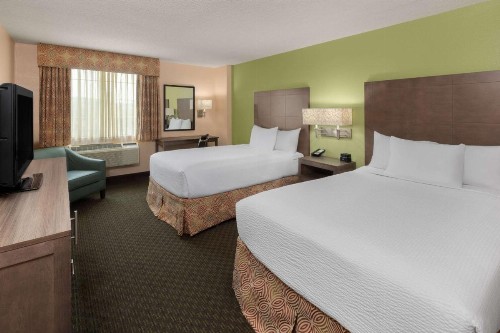 La Quinta by Wyndham San Antonio Medical Ctr. NW - image 37