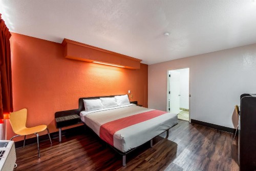 Motel 6-San Antonio TX - Splashtown - image 32