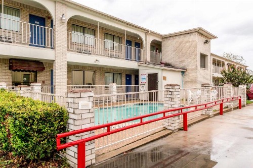 Motel 6-San Antonio TX - Splashtown - image 50