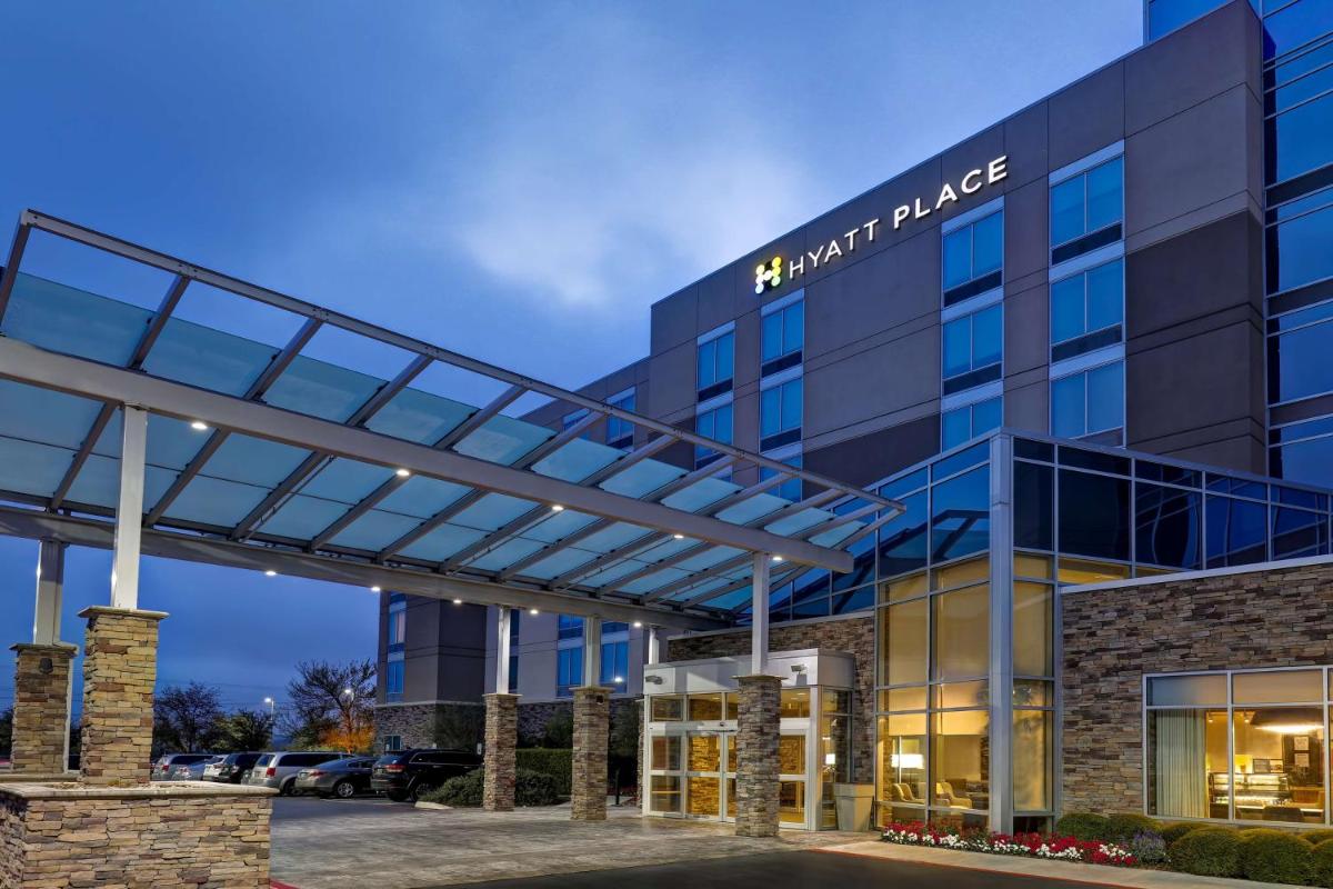 Hyatt Place San Antonio North Stone Oak - main image