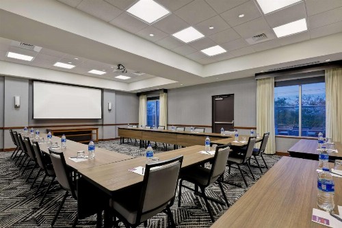 Hyatt Place San Antonio North Stone Oak - image 2