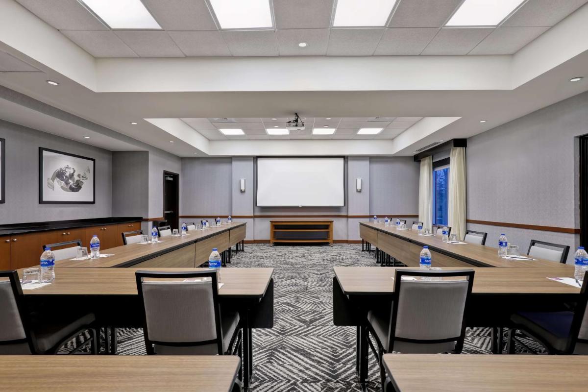 Hyatt Place San Antonio North Stone Oak - image 5