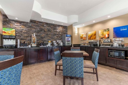 Comfort Suites Medical Center Near Six Flags - image 22