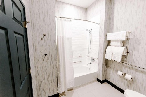 Best Western Plus Sunset Suites Riverwalk - image 17