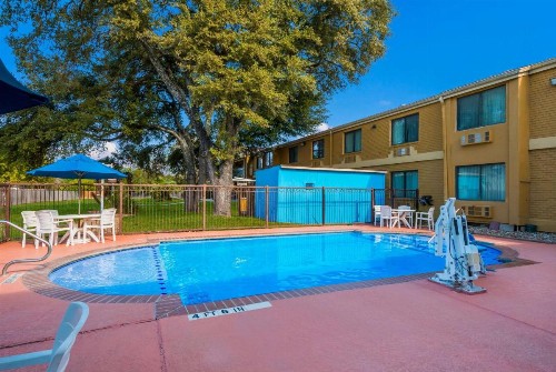 SureStay Plus Hotel by Best Western San Antonio North - image 35