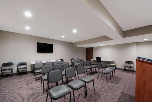 SureStay Plus Hotel by Best Western San Antonio North - image 36