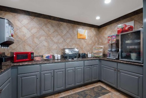 SureStay Plus Hotel by Best Western San Antonio North - image 6
