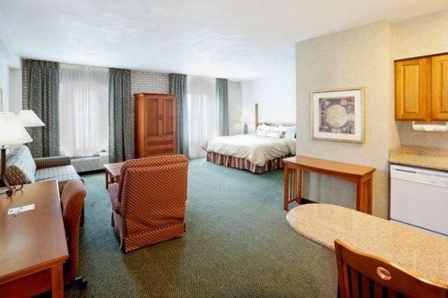 Staybridge Suites San Antonio Airport an IHG Hotel - image 15