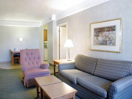 Staybridge Suites San Antonio Airport an IHG Hotel - image 7