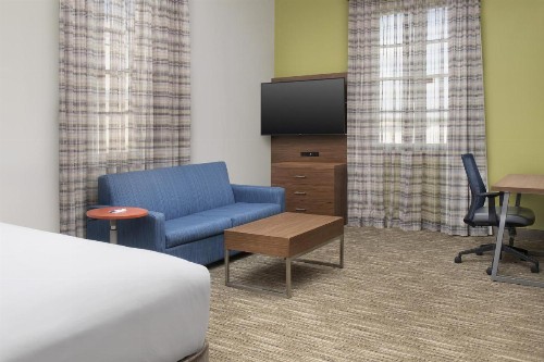 Holiday Inn Express San Antonio North Riverwalk Area an IHG Hotel - image 14
