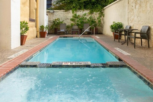 Holiday Inn Express San Antonio North Riverwalk Area an IHG Hotel - image 33