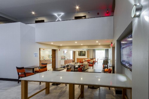 Holiday Inn Express & Suites San Antonio Medical Center North an IHG Hotel - image 18