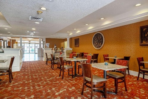 Quality Suites - image 27