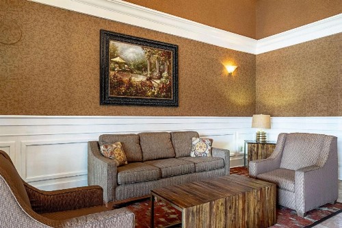 Quality Suites - image 38