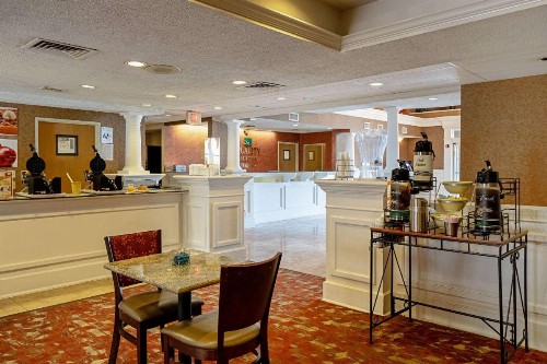 Quality Suites - image 41
