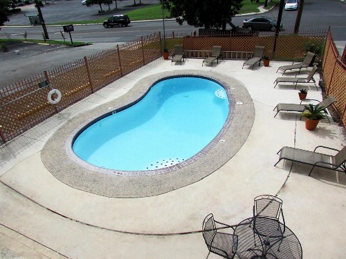Express Inn & Suites - San Antonio Sea World Medical Center - image 50