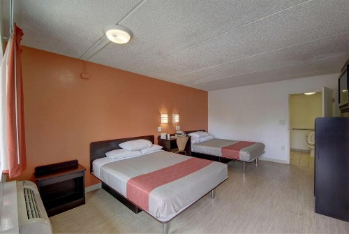 Motel 6-San Antonio TX - Downtown - Market Square - image 11