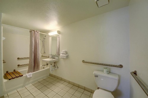 Motel 6-San Antonio TX - Downtown - Market Square - image 4