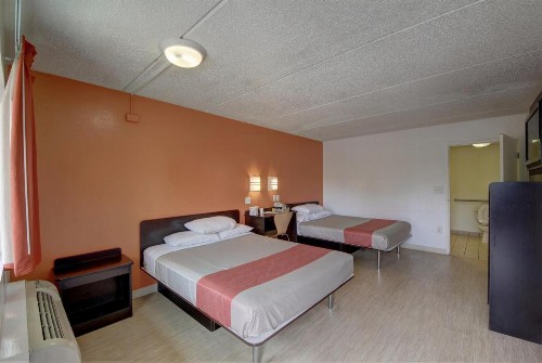 Motel 6-San Antonio TX - Downtown - Market Square - image 45