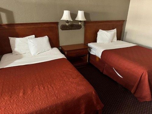 Rodeway Inn & Suites South of Fiesta Park - image 46