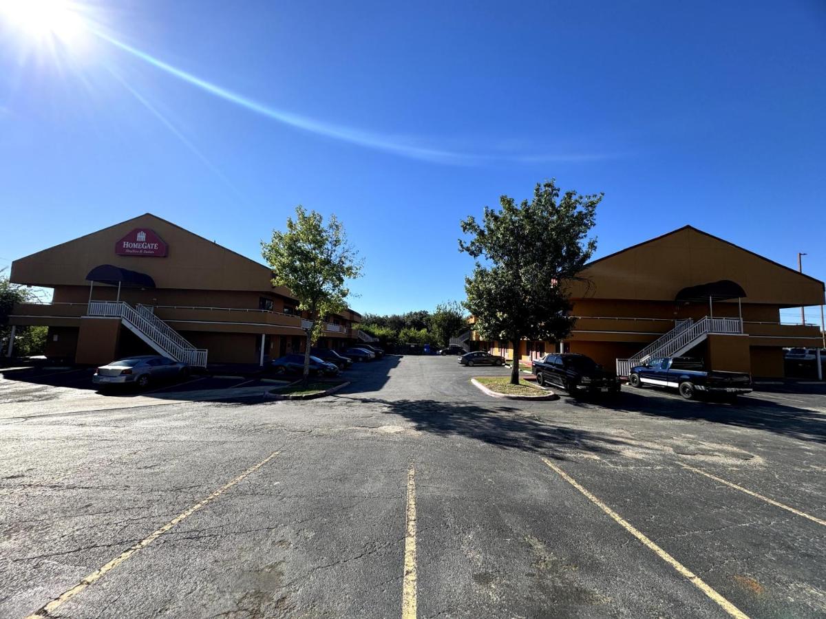 Homegate Studio and Suites San Antonio - main image
