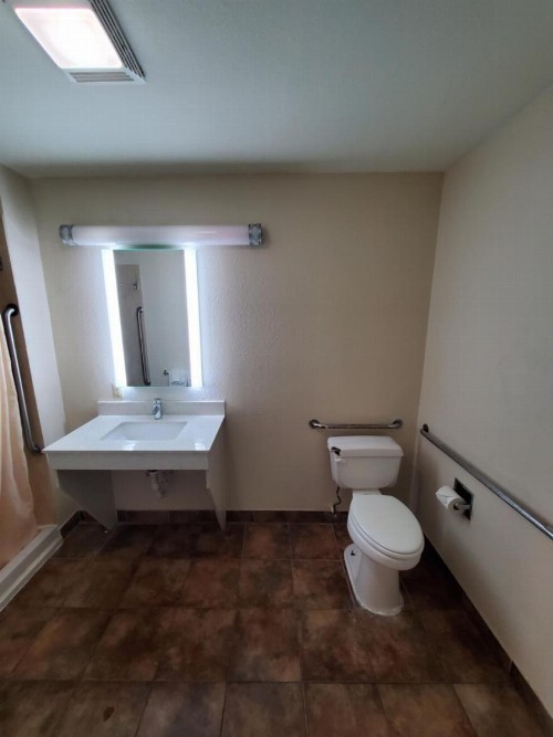 Rodeway Inn Downtown - image 5