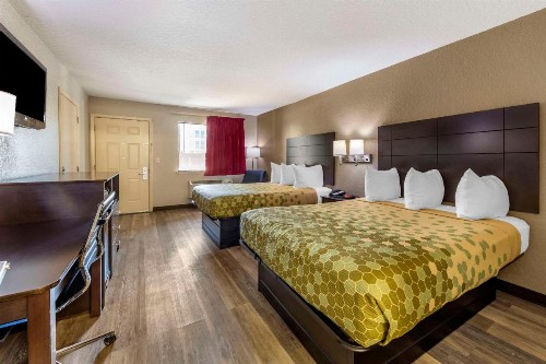 Econo Lodge Near Lackland Air Force Base-SeaWorld - image 34