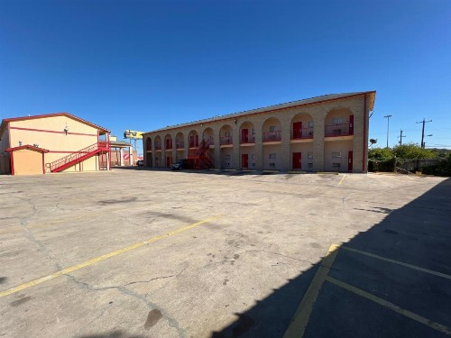 Americas Best Value Inn San Antonio/Lackland AFB - image 11