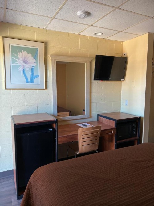 Americas Best Value Inn San Antonio/Lackland AFB - image 16