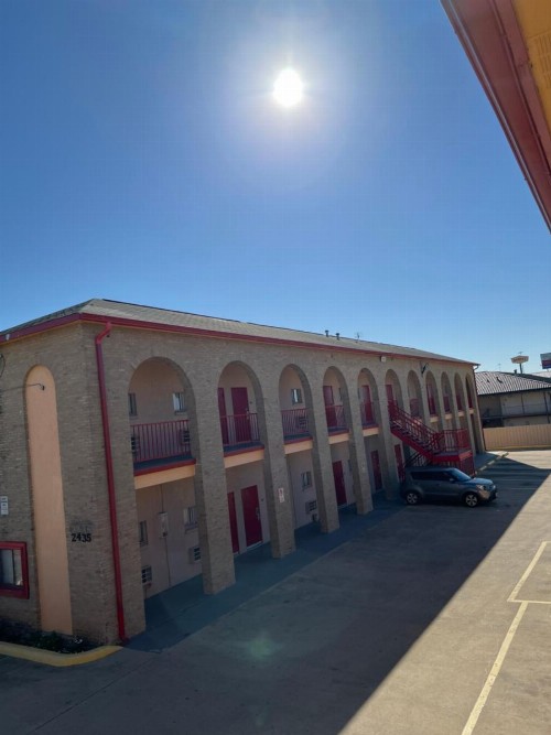 Americas Best Value Inn San Antonio/Lackland AFB - image 19