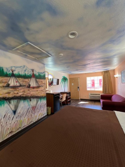 Americas Best Value Inn San Antonio/Lackland AFB - image 2