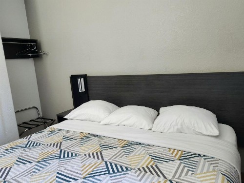 Motel 6-San Antonio TX - Airport - image 11