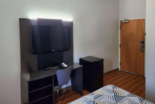 Motel 6-San Antonio TX - Airport - image 37