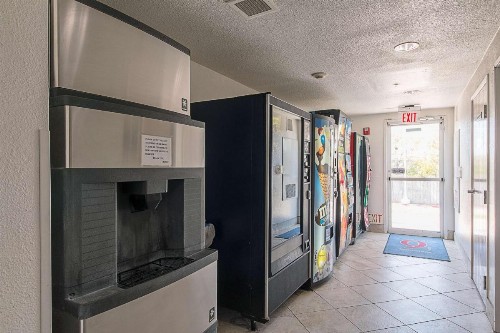 Motel 6-San Antonio TX - Downtown - Alamo Dome - image 29
