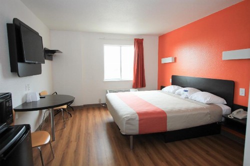 Motel 6-San Antonio TX - Downtown - Alamo Dome - image 32