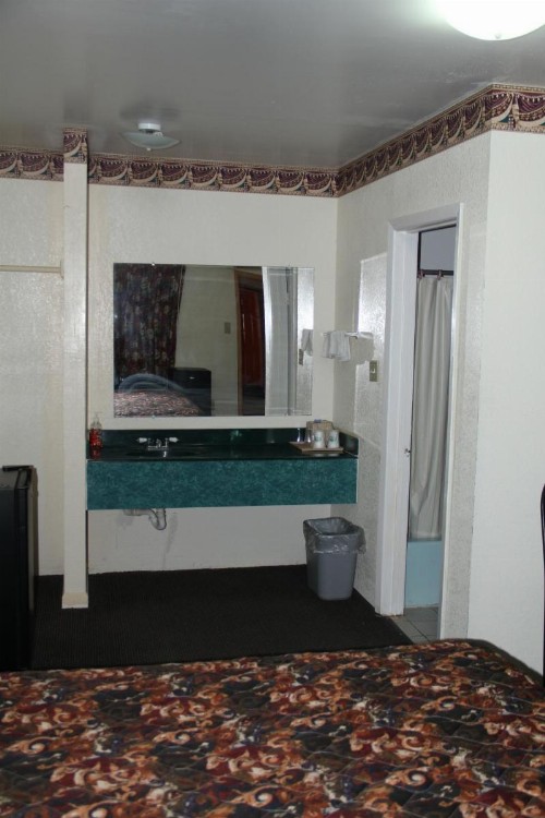 Choice Inn San Antonio - image 11