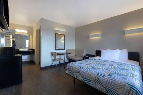Motel 6-San Antonio TX - West SeaWorld - image 13