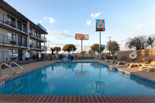 Motel 6-San Antonio TX - West SeaWorld - image 17