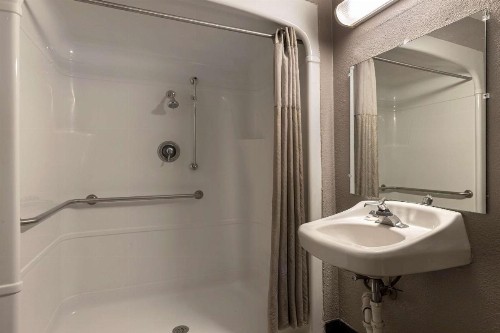 Motel 6-San Antonio TX - West SeaWorld - image 19