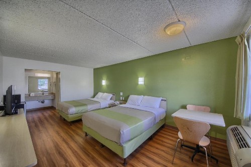 Motel 6-San Antonio TX - Northwest Medical Center - image 10
