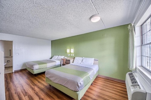 Motel 6-San Antonio TX - Northwest Medical Center - image 16