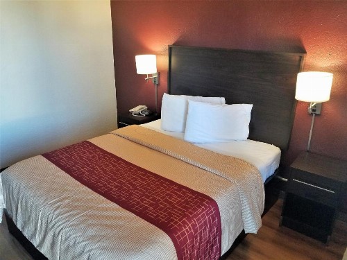 Red Roof Inn San Antonio Northeast - Rittiman Rd - image 10