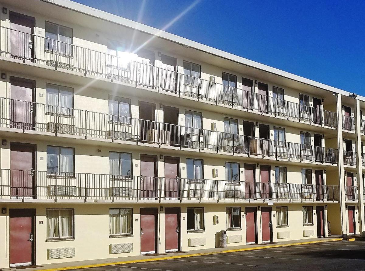 Red Roof Inn San Antonio Northeast - Rittiman Rd - image 6