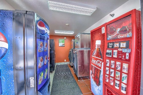 Motel 6-San Antonio TX - Fiesta - image 34