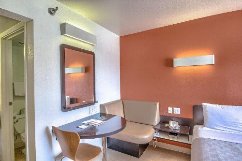 Motel 6-San Antonio TX - Fiesta - image 35